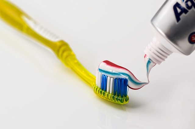 cepillo para periodontitis