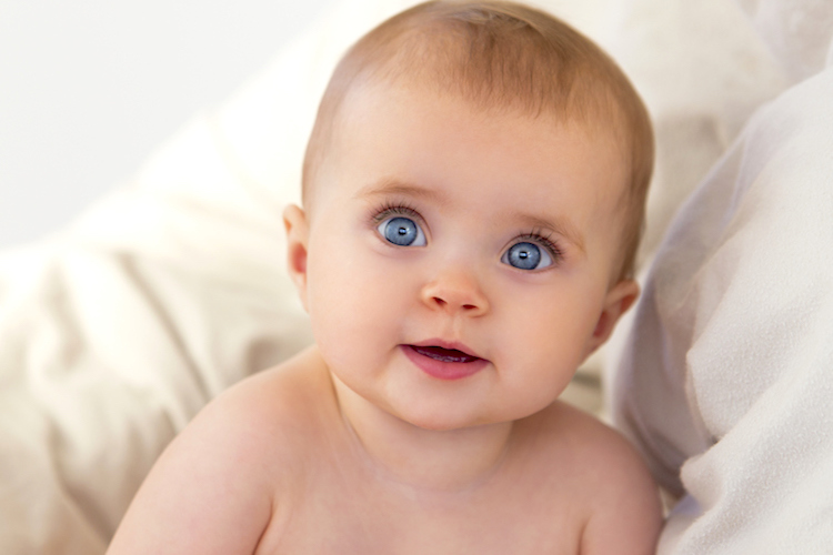 El color de los ojos del bebé